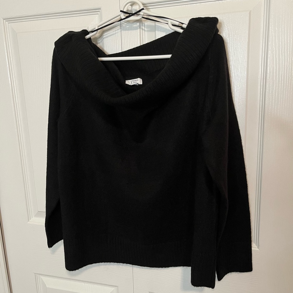 Crown &‎ Ivy Cowl Black Sweater Size XL